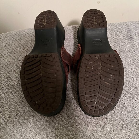 Shoes - Picture 5 of 5